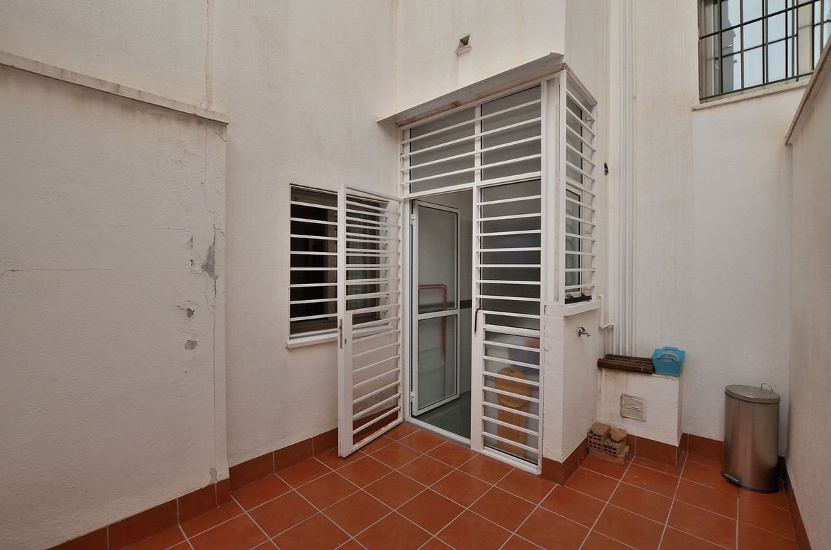 2 Bed Apartment for sale in Torremolinos Costa Del Sol, Málaga, Spain