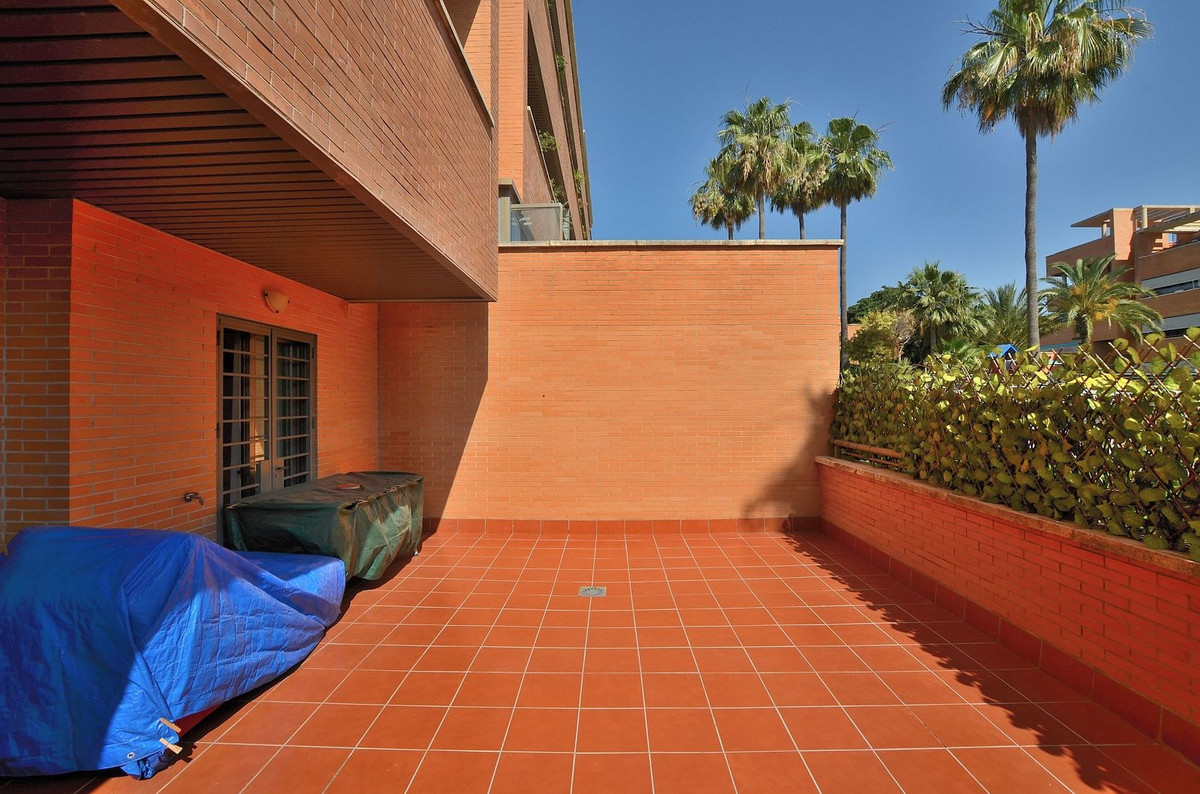 2 Bed Apartment for sale in Torremolinos Costa Del Sol, Málaga, Spain