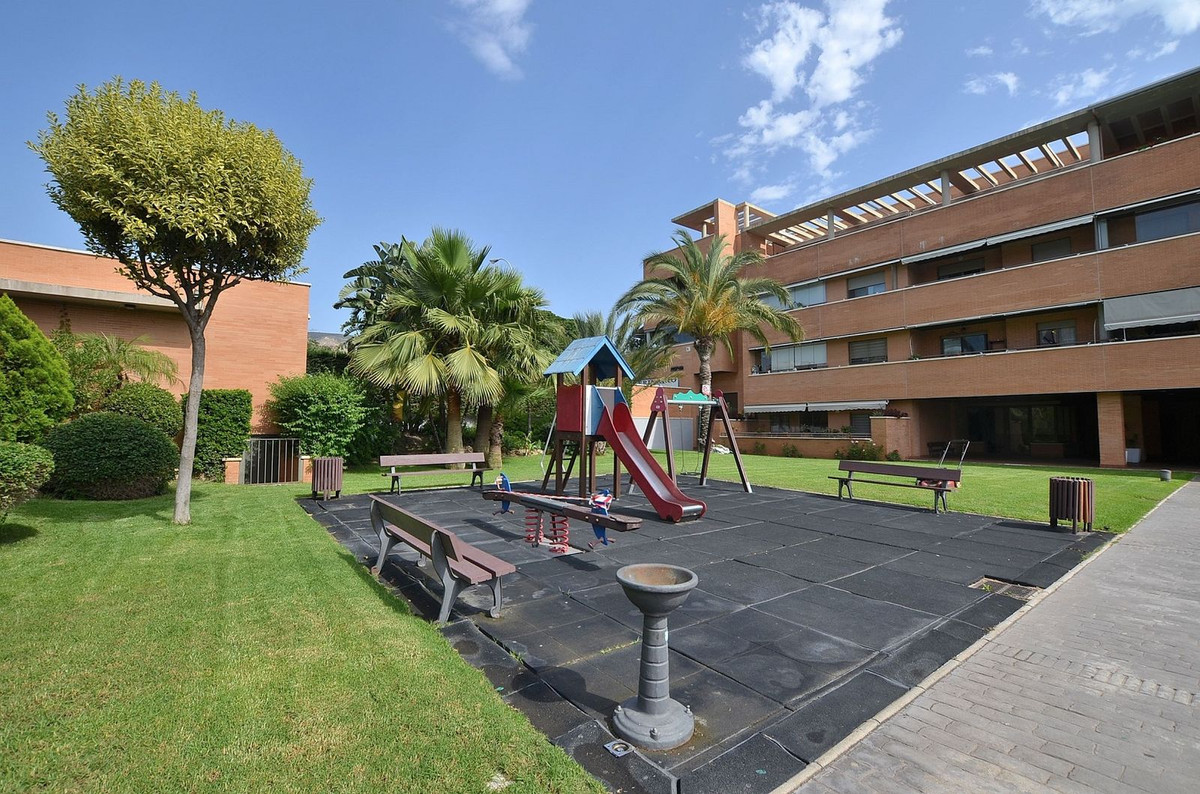 2 Bed Apartment for sale in Torremolinos Costa Del Sol, Málaga, Spain