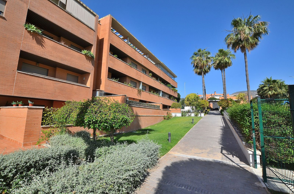 2 Bed Apartment for sale in Torremolinos Costa Del Sol, Málaga, Spain