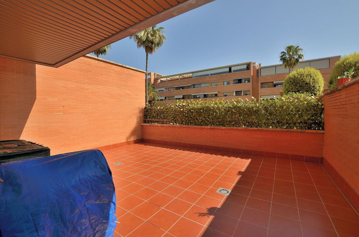 2 Bed Apartment for sale in Torremolinos Costa Del Sol, Málaga, Spain