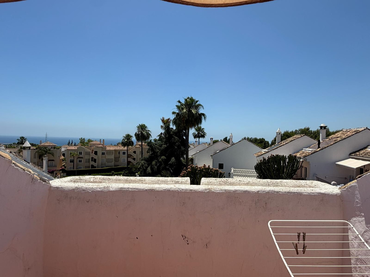 3 Bed Townhouse for sale in Nagüeles Costa Del Sol, Málaga, Spain