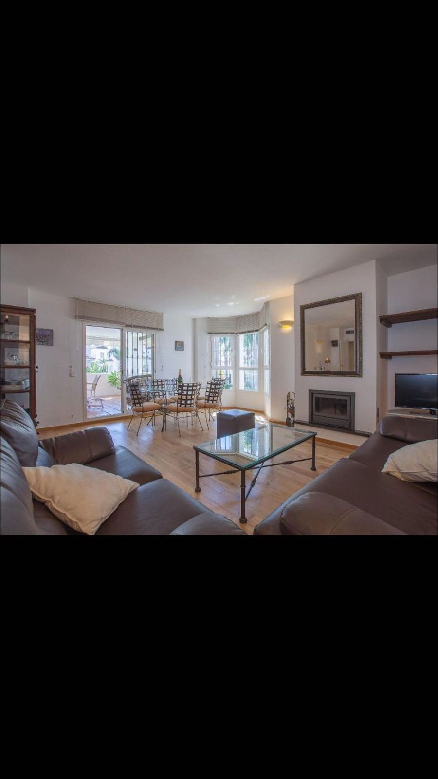 Se vende Apartamento Planta Media de 2 dormitorios en Costa Del Sol, Málaga, España