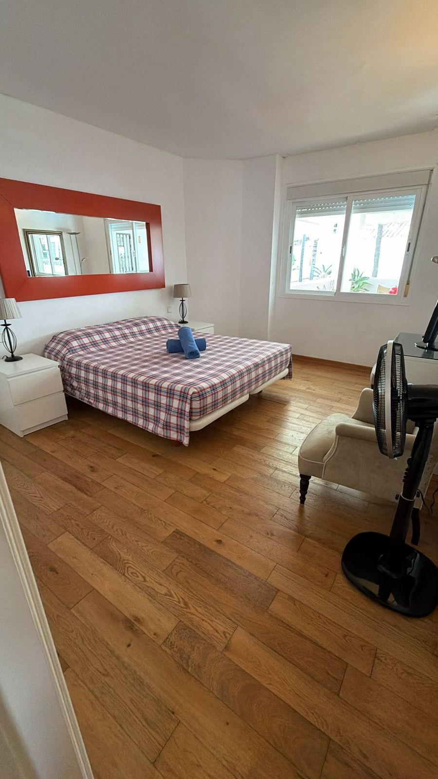 Se vende Apartamento Planta Media de 2 dormitorios en Costa Del Sol, Málaga, España
