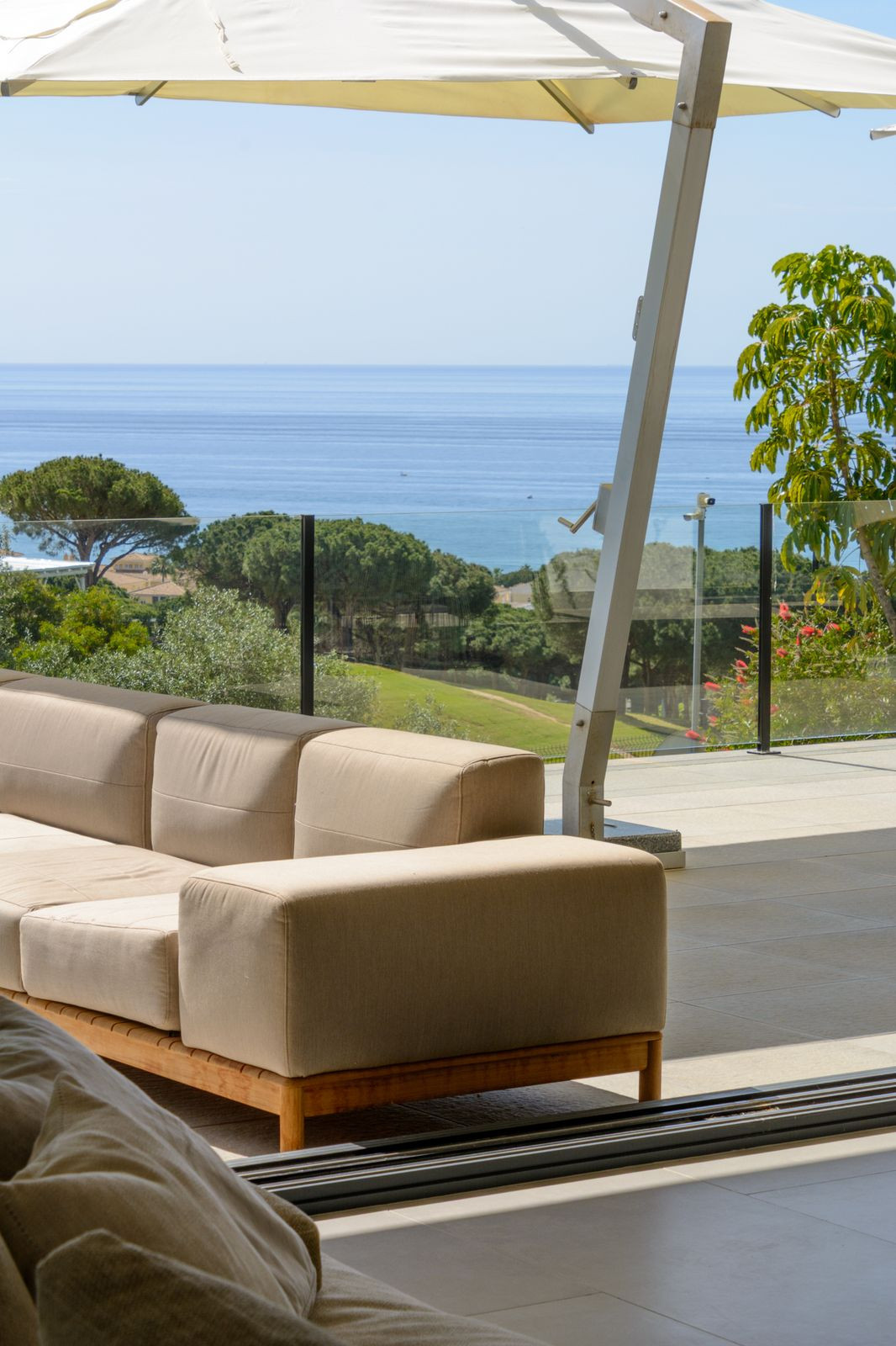 Se vende Villa - Chalet de 5 dormitorios en Costa Del Sol, Málaga, España