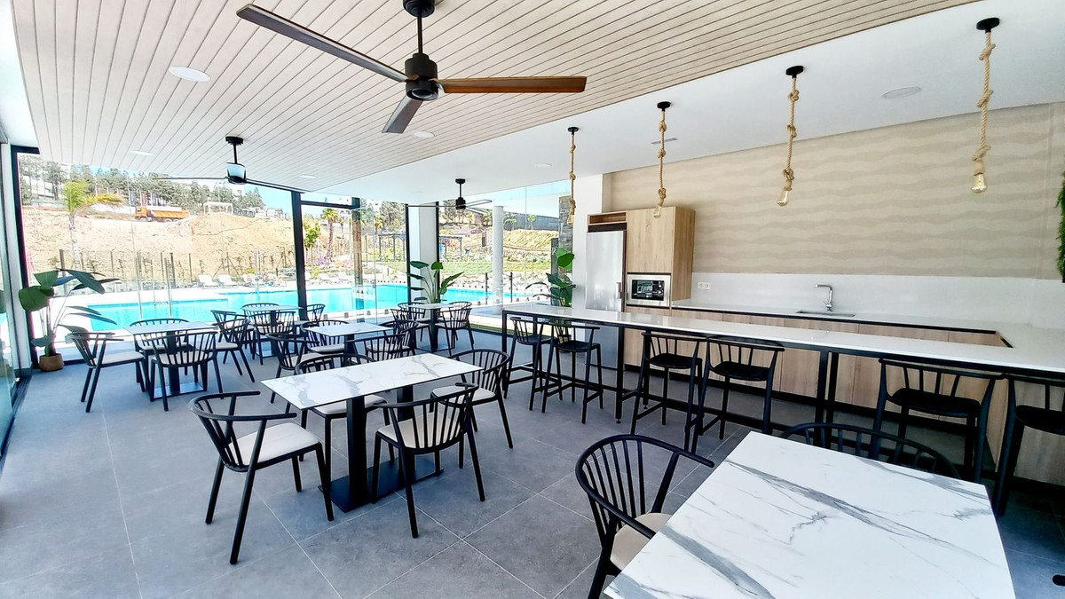 Se vende Apartamento Planta Baja de 2 dormitorios en Costa Del Sol, Málaga, España