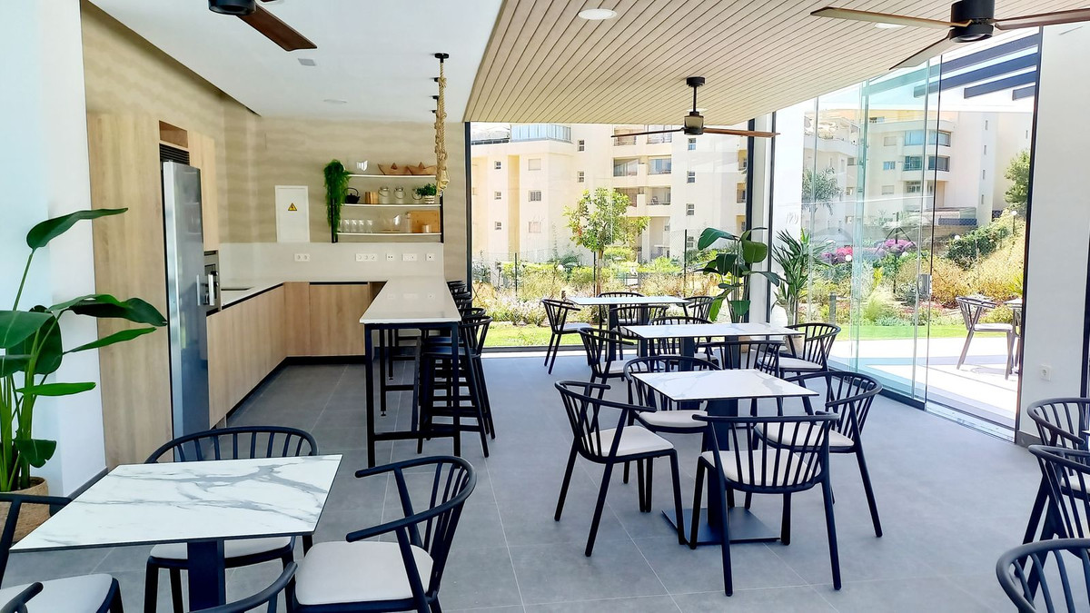 Se vende Apartamento Planta Baja de 2 dormitorios en Costa Del Sol, Málaga, España