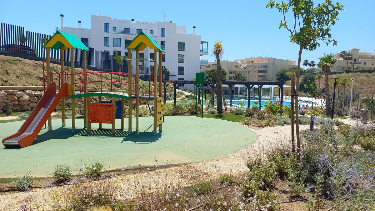 Se vende Apartamento Planta Baja de 2 dormitorios en Costa Del Sol, Málaga, España