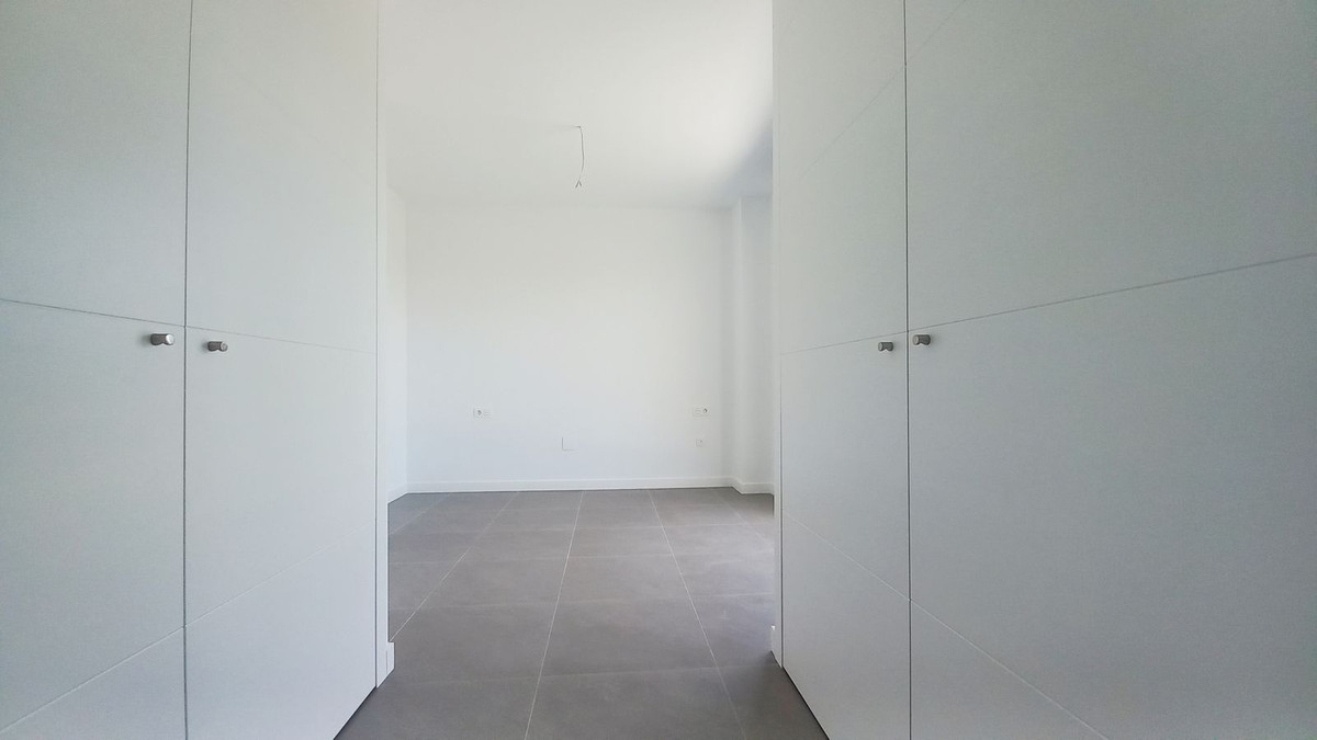 Se vende Apartamento Planta Baja de 2 dormitorios en Costa Del Sol, Málaga, España