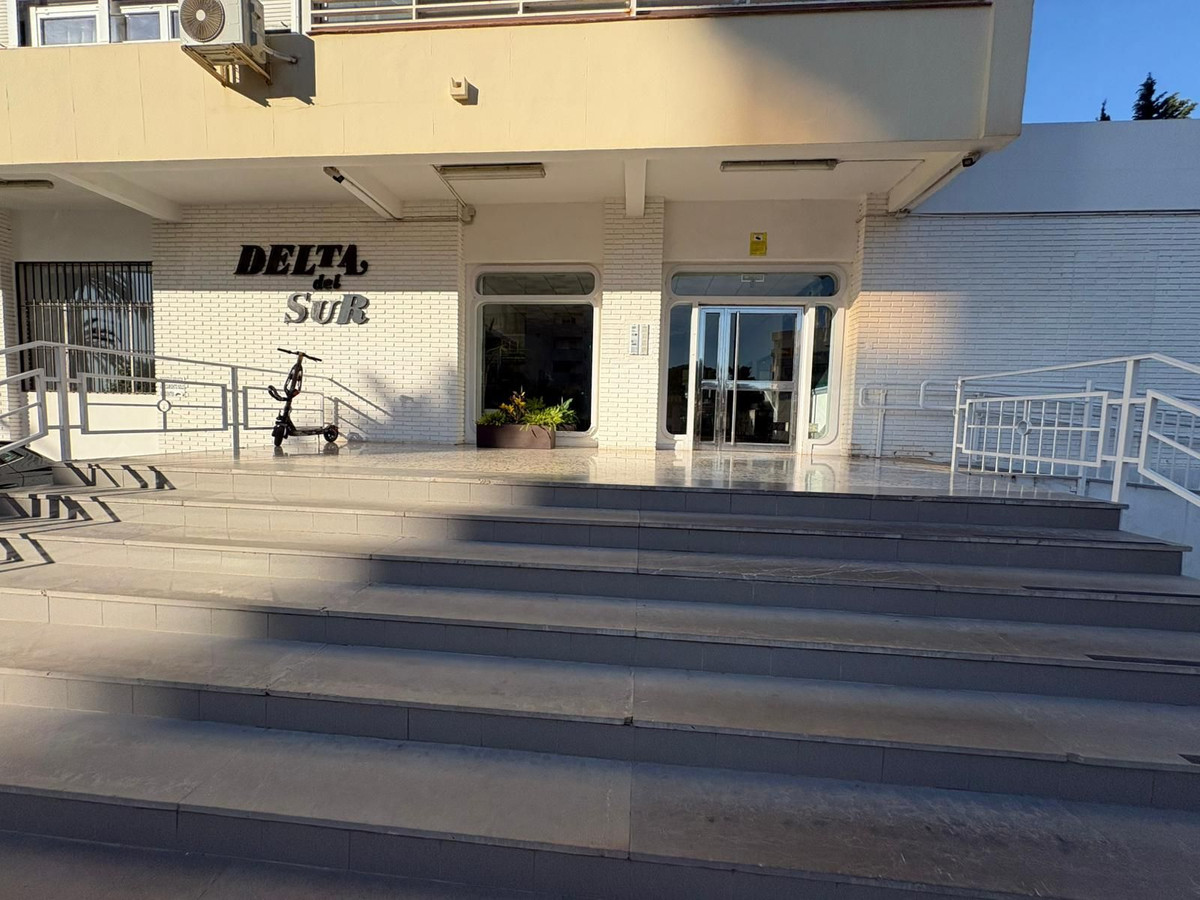 Se vende Apartamento Planta Media de 1 dormitorios en Costa Del Sol, Málaga, España