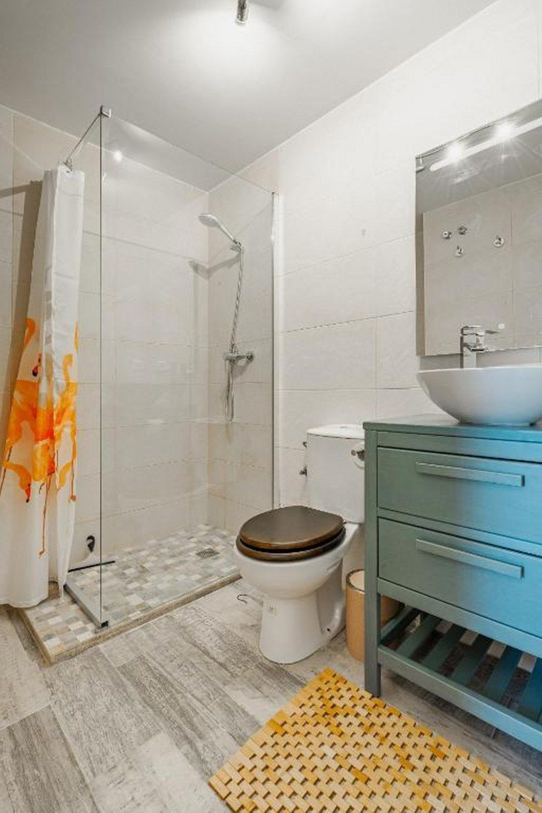3 Bed Apartment for sale in Casares Playa Costa Del Sol, Málaga, Spain