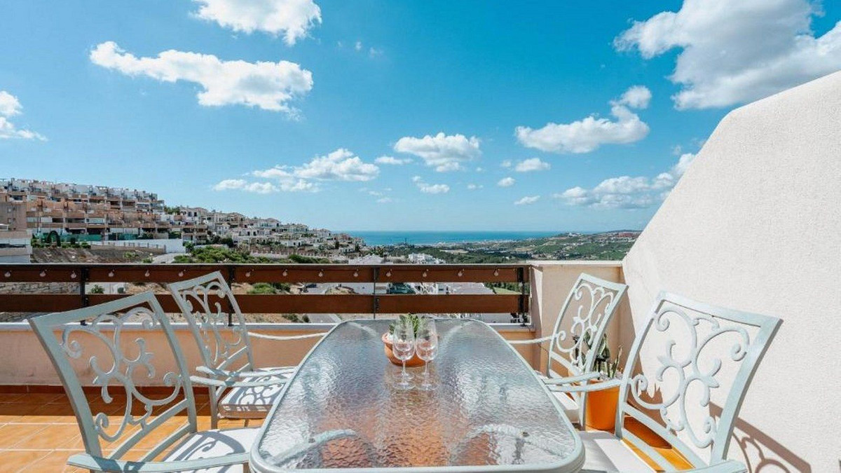 3 Bed Apartment for sale in Casares Playa Costa Del Sol, Málaga, Spain