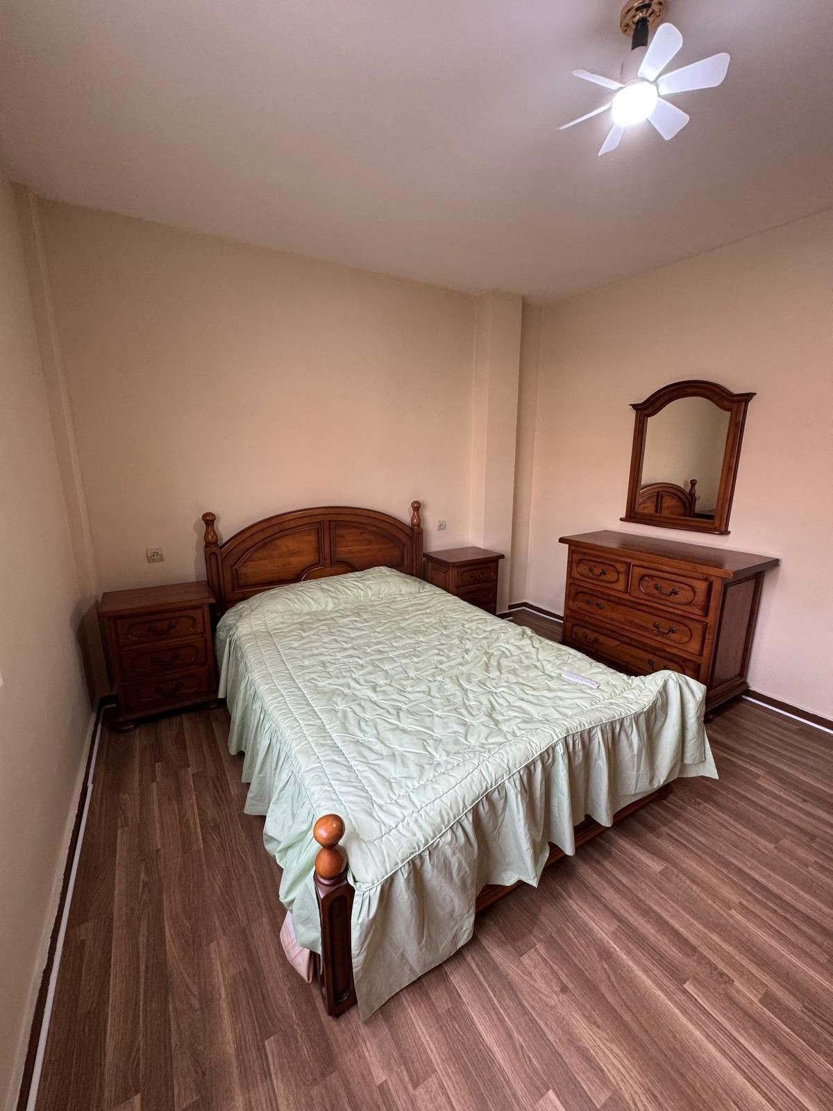 Se vende Apartamento Planta Media de 3 dormitorios en Costa Del Sol, Málaga, España