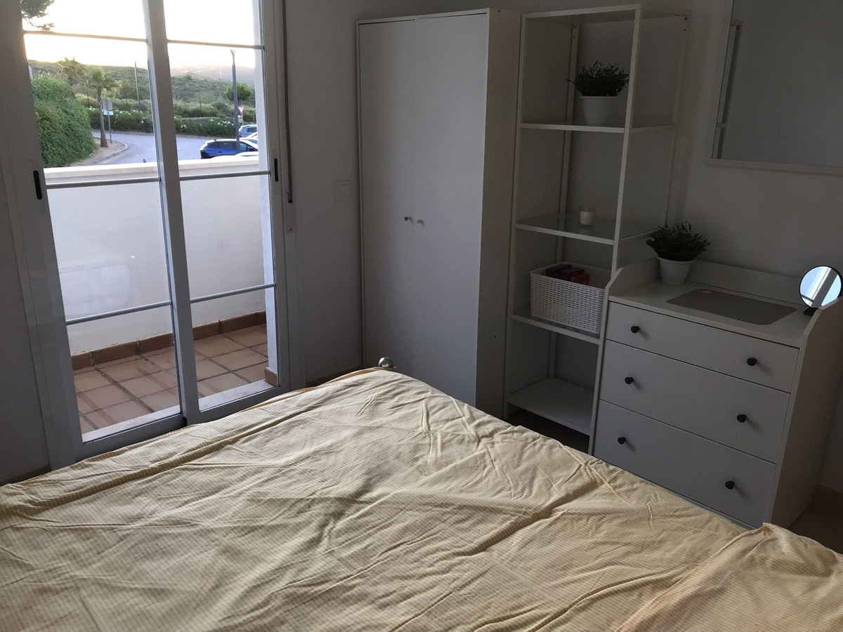 Se vende Apartamento Planta Media de 3 dormitorios en Costa Del Sol, Málaga, España