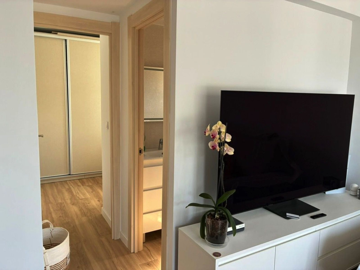 Se vende Apartamento Planta Media de 1 dormitorios en Costa Del Sol, Málaga, España