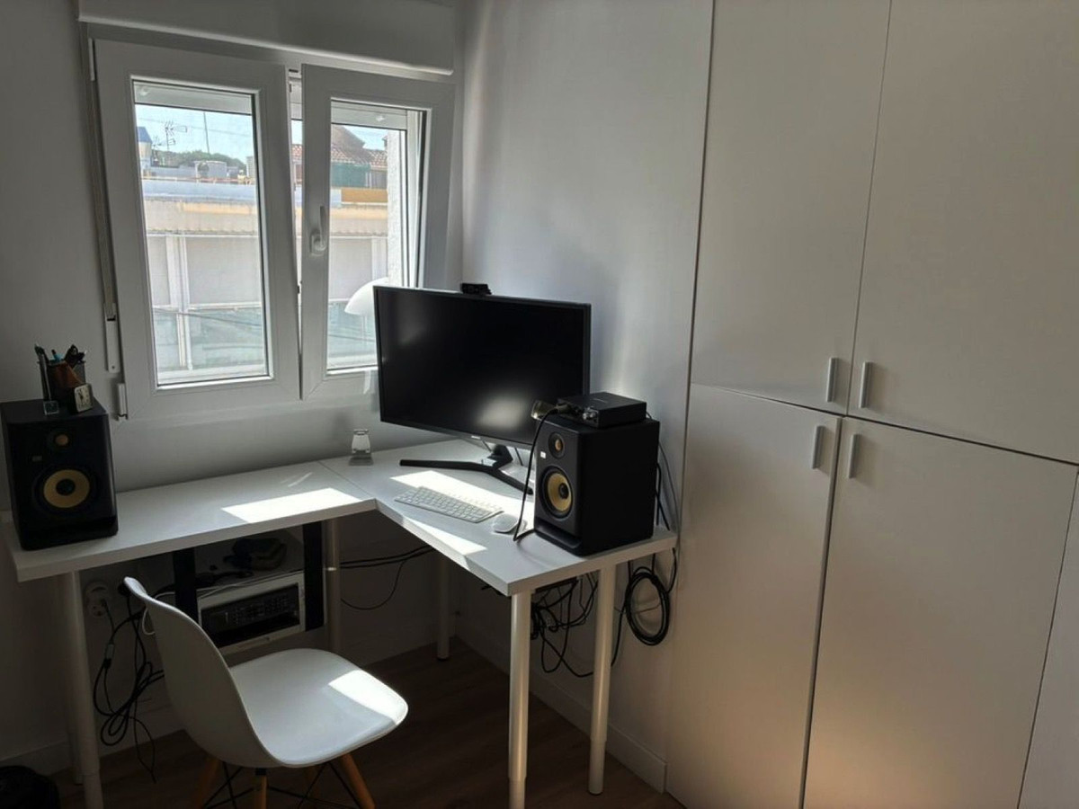 Se vende Apartamento Planta Media de 1 dormitorios en Costa Del Sol, Málaga, España