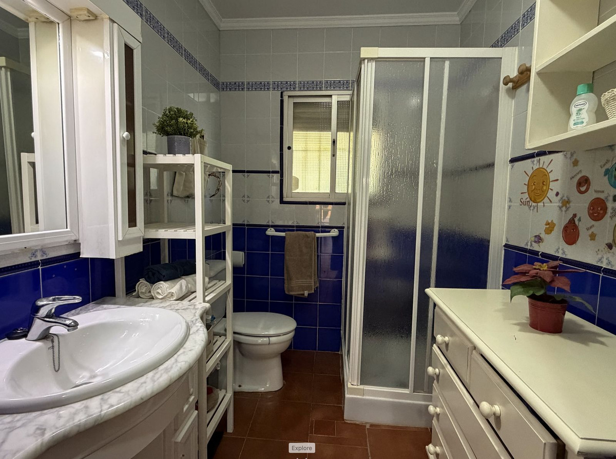 6 Bed Townhouse for sale in Estepona Costa Del Sol, Málaga, Spain