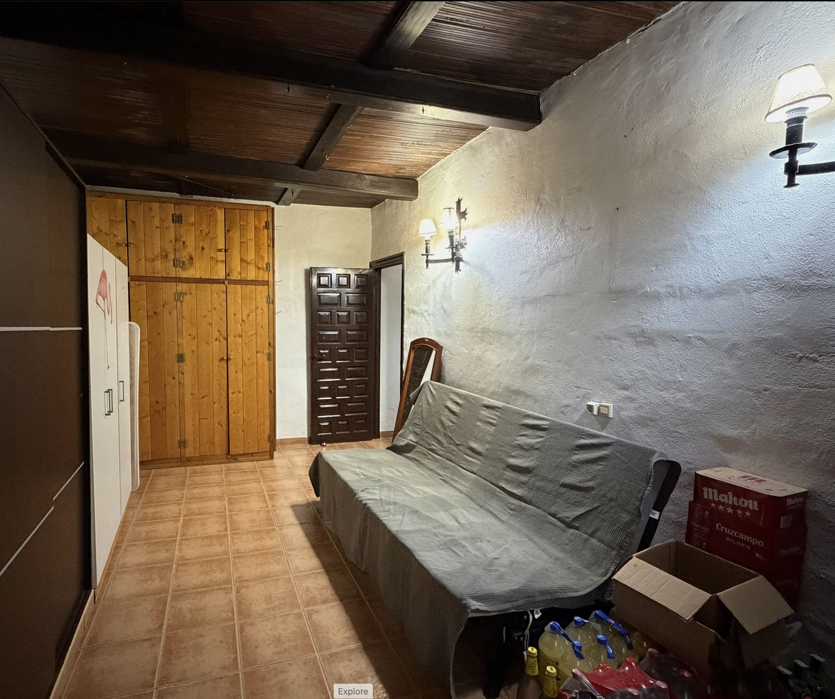 6 Bed Townhouse for sale in Estepona Costa Del Sol, Málaga, Spain