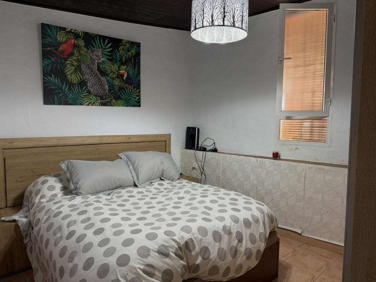 6 Bed Townhouse for sale in Estepona Costa Del Sol, Málaga, Spain