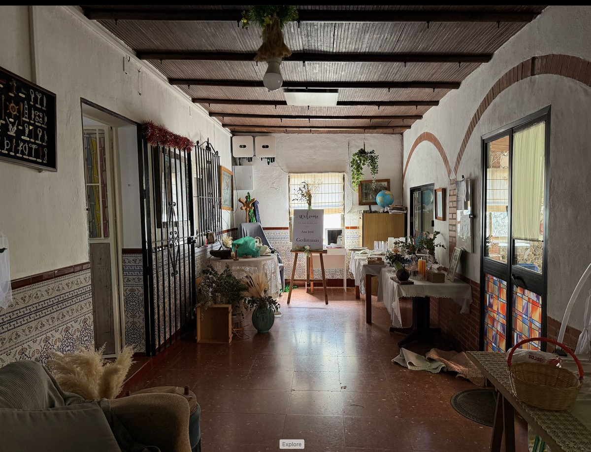 6 Bed Townhouse for sale in Estepona Costa Del Sol, Málaga, Spain