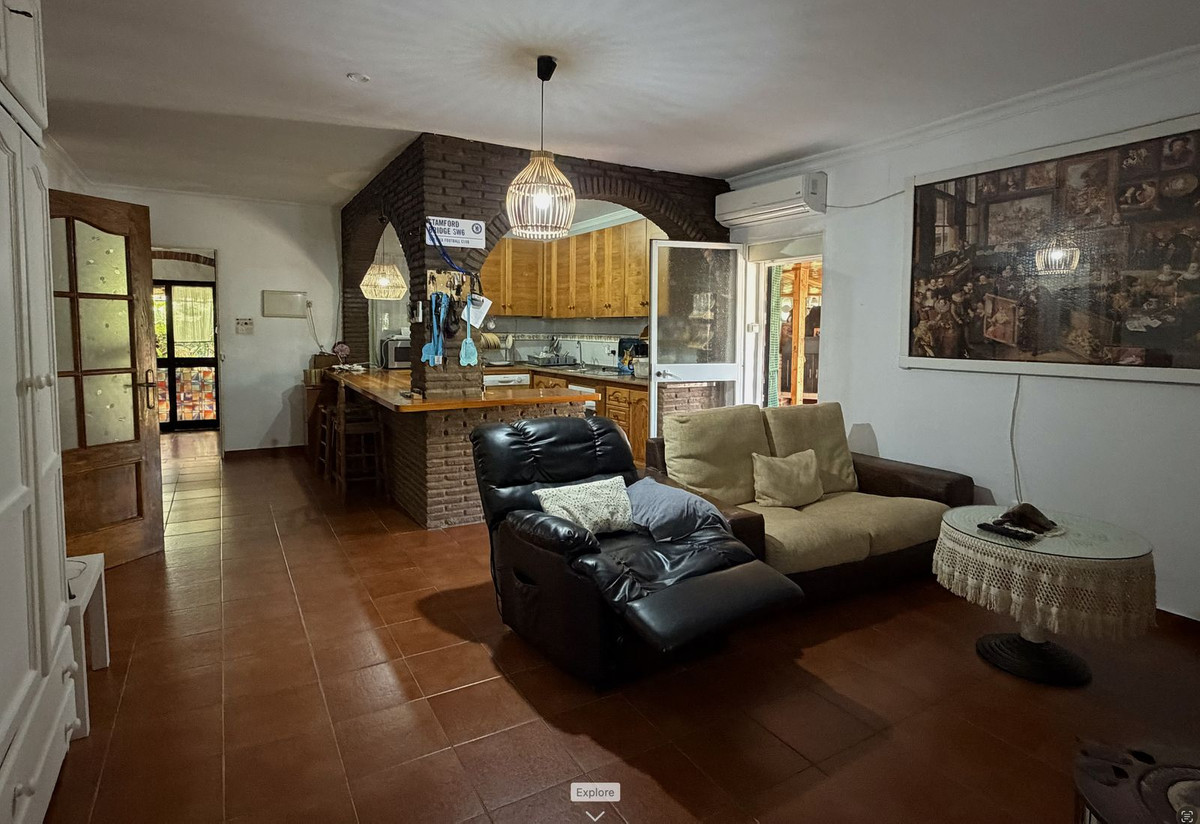 6 Bed Townhouse for sale in Estepona Costa Del Sol, Málaga, Spain