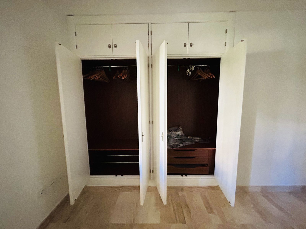 2 Bed Apartment for sale in Elviria Costa Del Sol, Málaga, Spain
