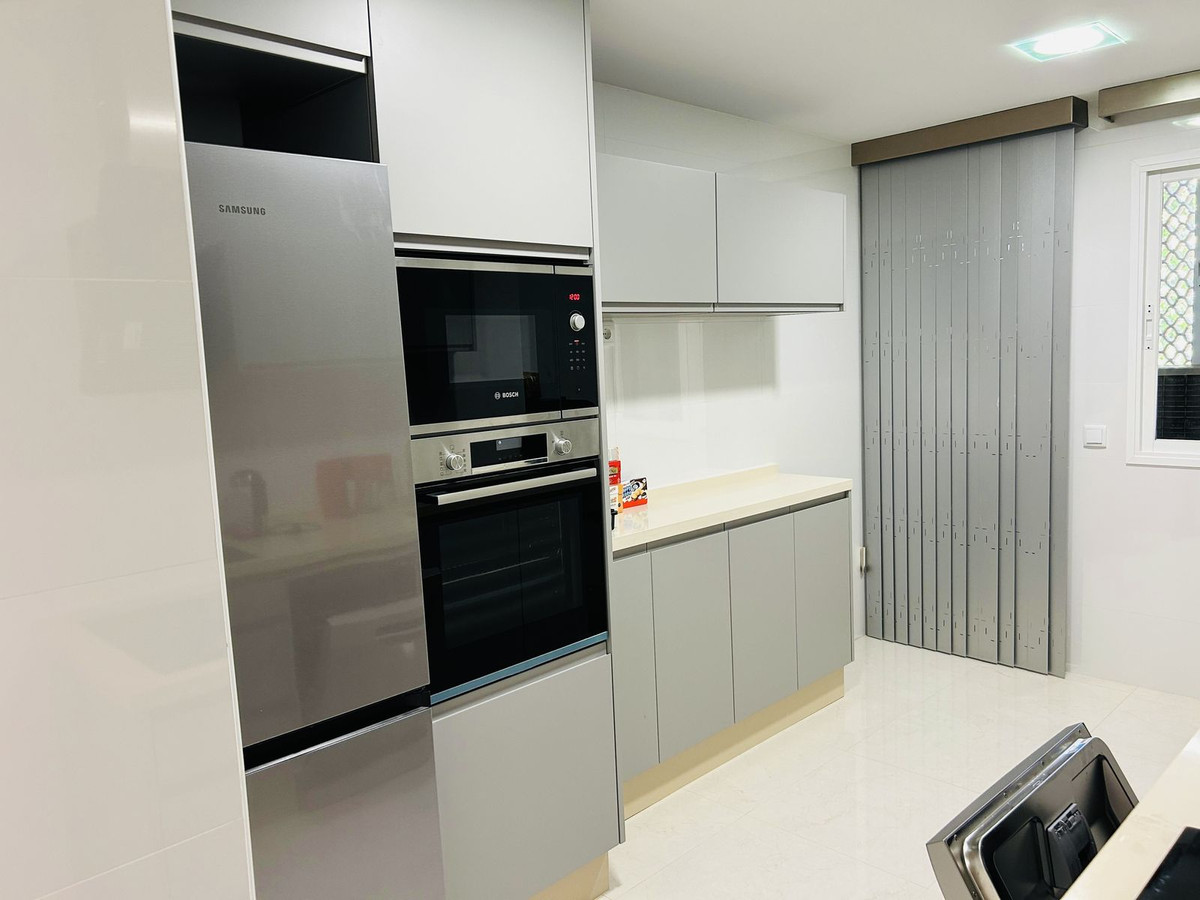 2 Bed Apartment for sale in Elviria Costa Del Sol, Málaga, Spain