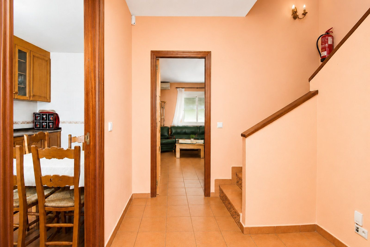 4 Bed Townhouse for sale in San Pedro De Alcántara Costa Del Sol, Málaga, Spain