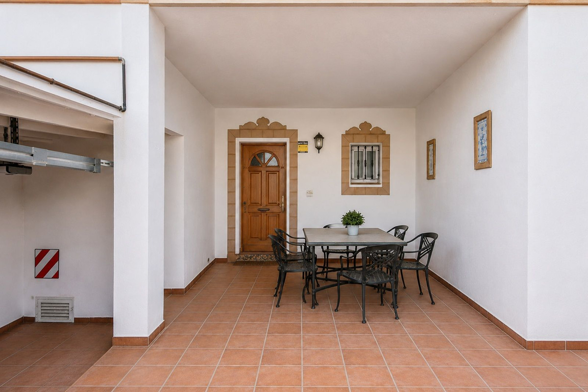 4 Bed Townhouse for sale in San Pedro De Alcántara Costa Del Sol, Málaga, Spain