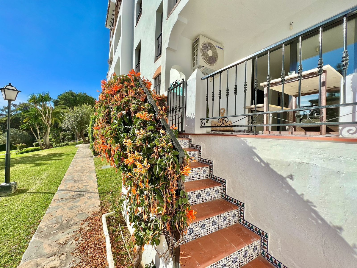 2 Bed Apartment for sale in Riviera Del Sol Costa Del Sol, Málaga, Spain
