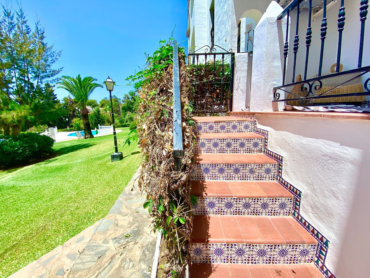 2 Bed Apartment for sale in Riviera Del Sol Costa Del Sol, Málaga, Spain