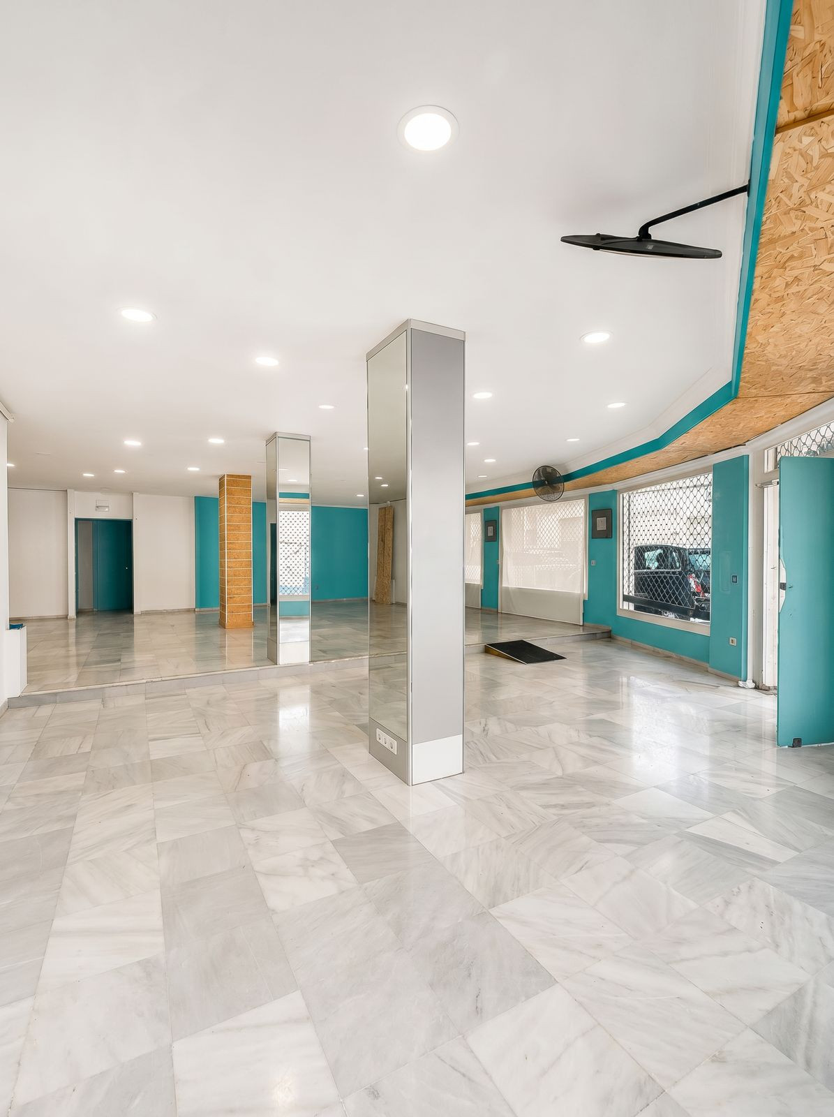 Se vende Tienda  en Costa Del Sol, Málaga, España