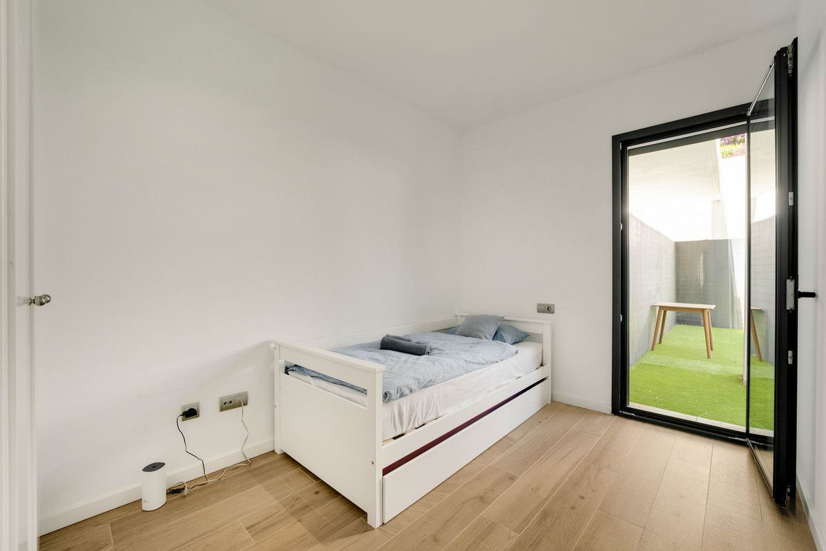 3 Bed Apartment for sale in San Roque Costa Del Sol, Cádiz, Spain
