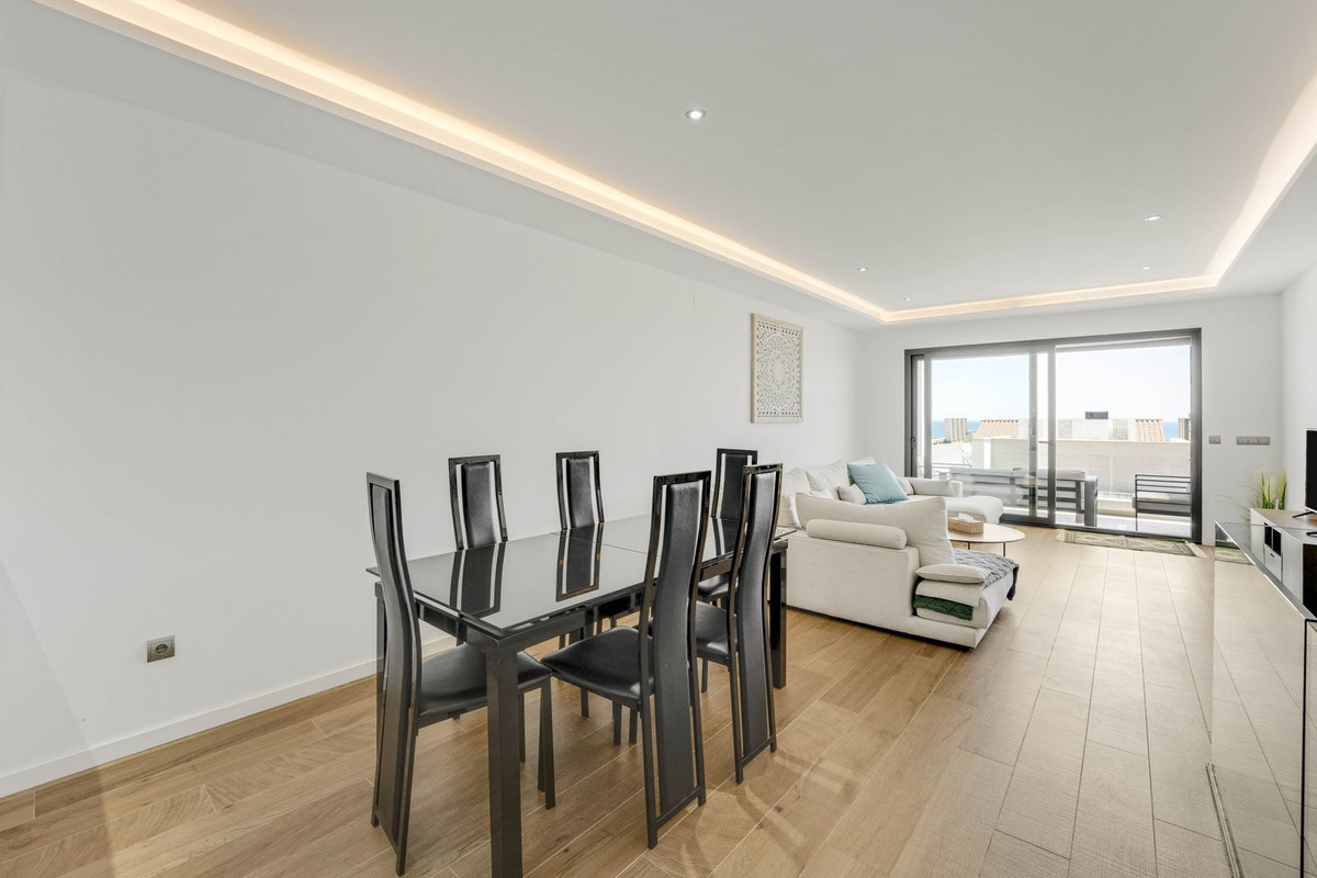 3 Bed Apartment for sale in San Roque Costa Del Sol, Cádiz, Spain