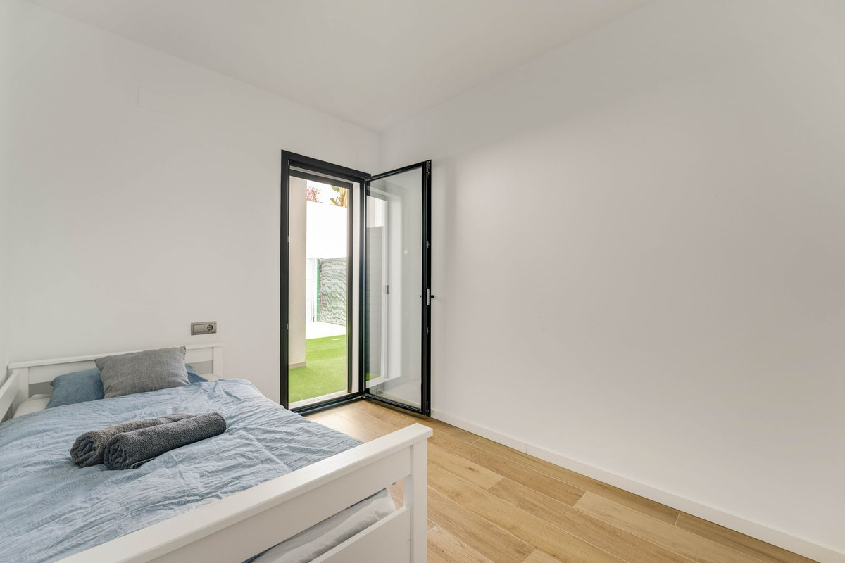 3 Bed Apartment for sale in San Roque Costa Del Sol, Cádiz, Spain