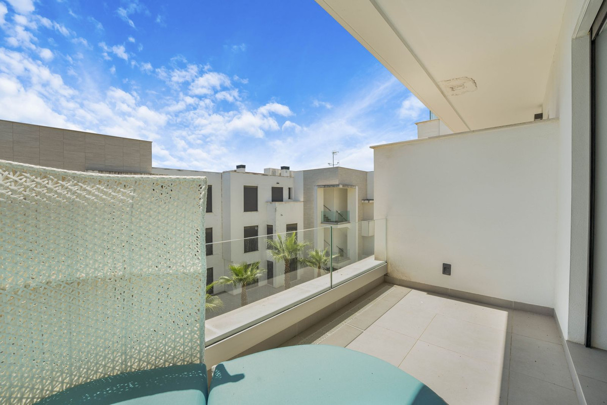 3 Bed Apartment for sale in San Roque Costa Del Sol, Cádiz, Spain