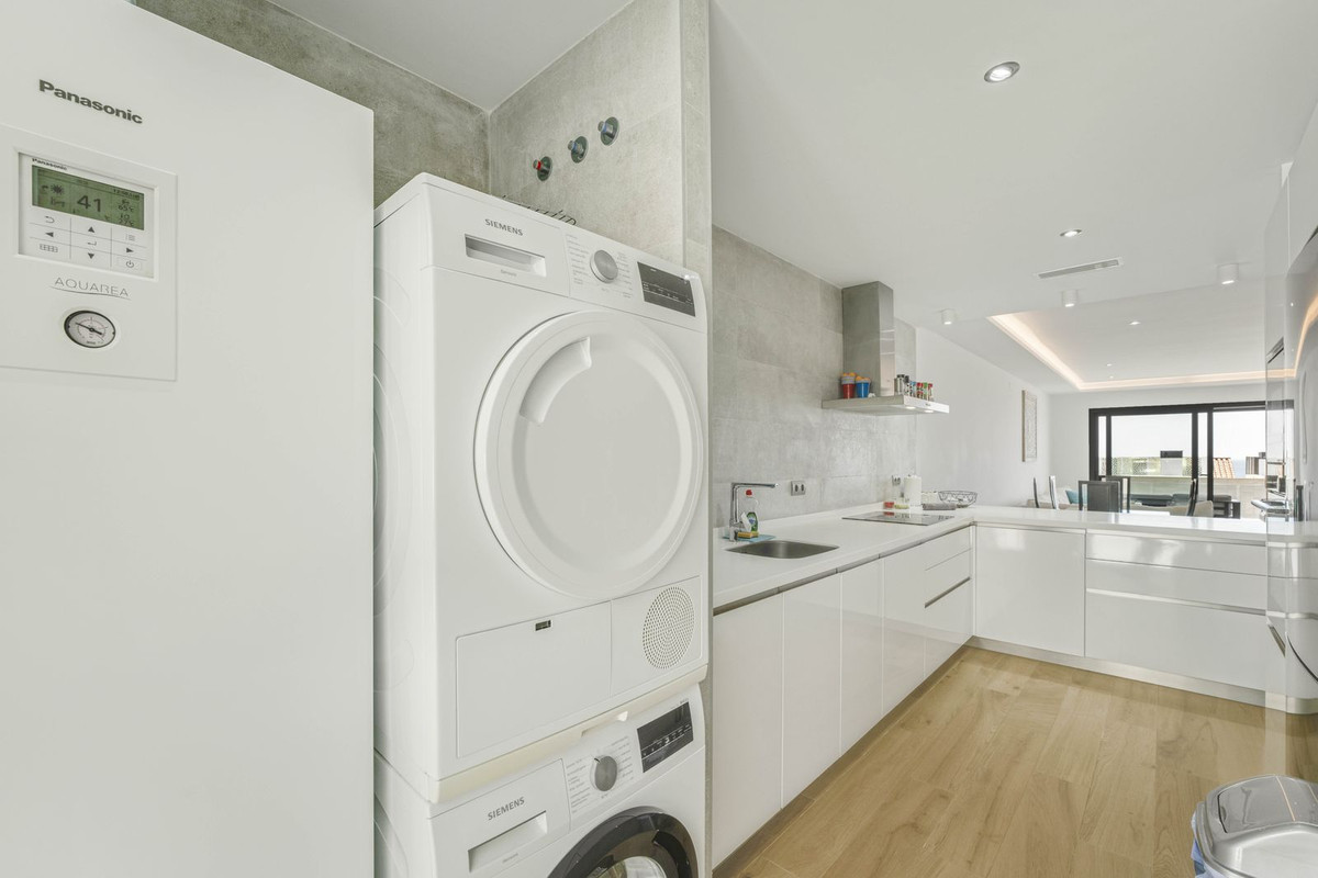 3 Bed Apartment for sale in San Roque Costa Del Sol, Cádiz, Spain
