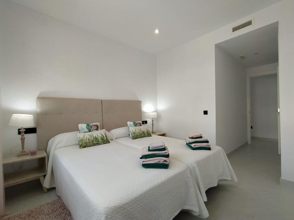 2 Bed Apartment for sale in Estepona Costa Del Sol, Málaga, Spain