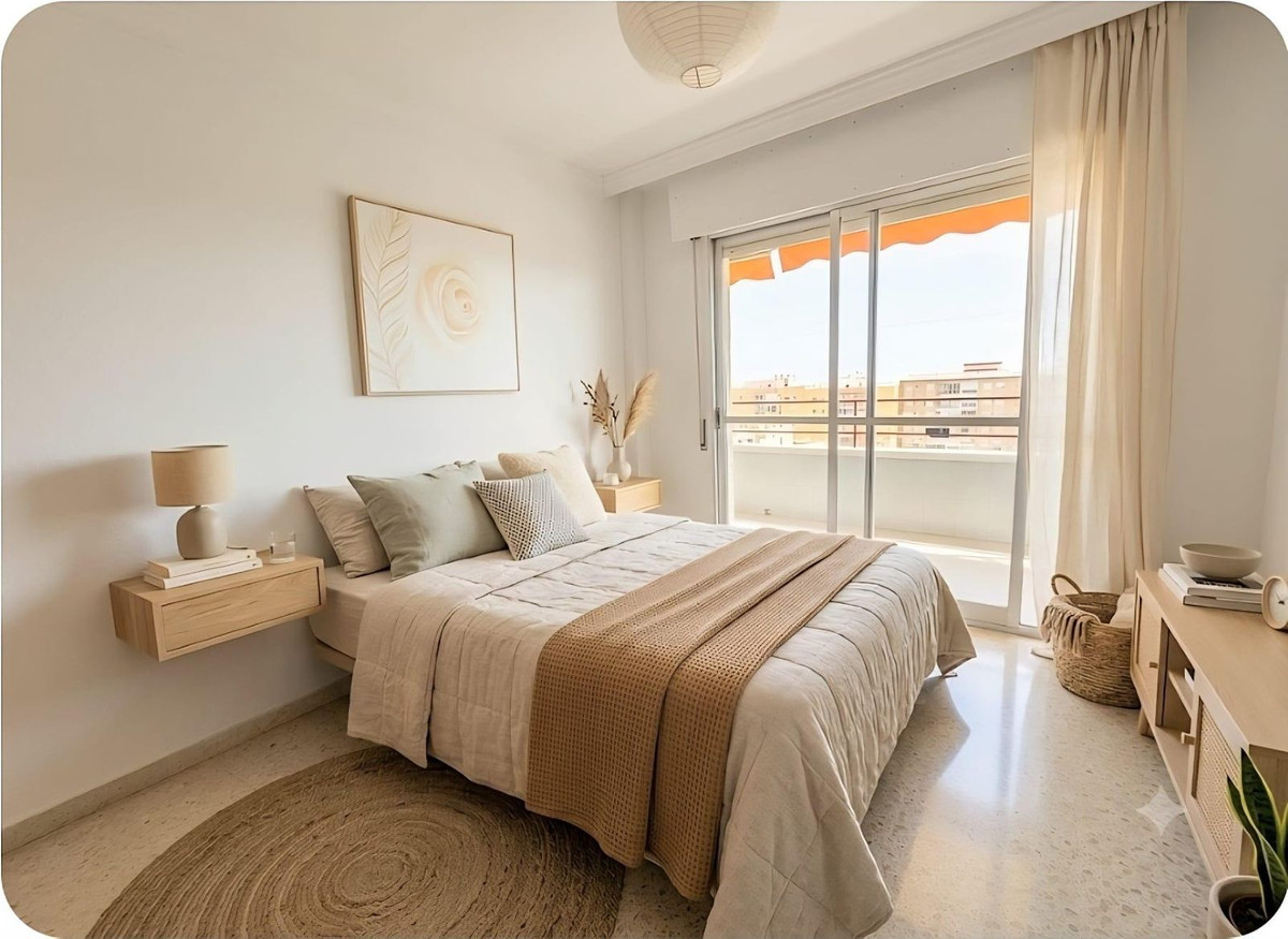 Se vende Apartamento Planta Media de 3 dormitorios en Costa Del Sol, Málaga, España