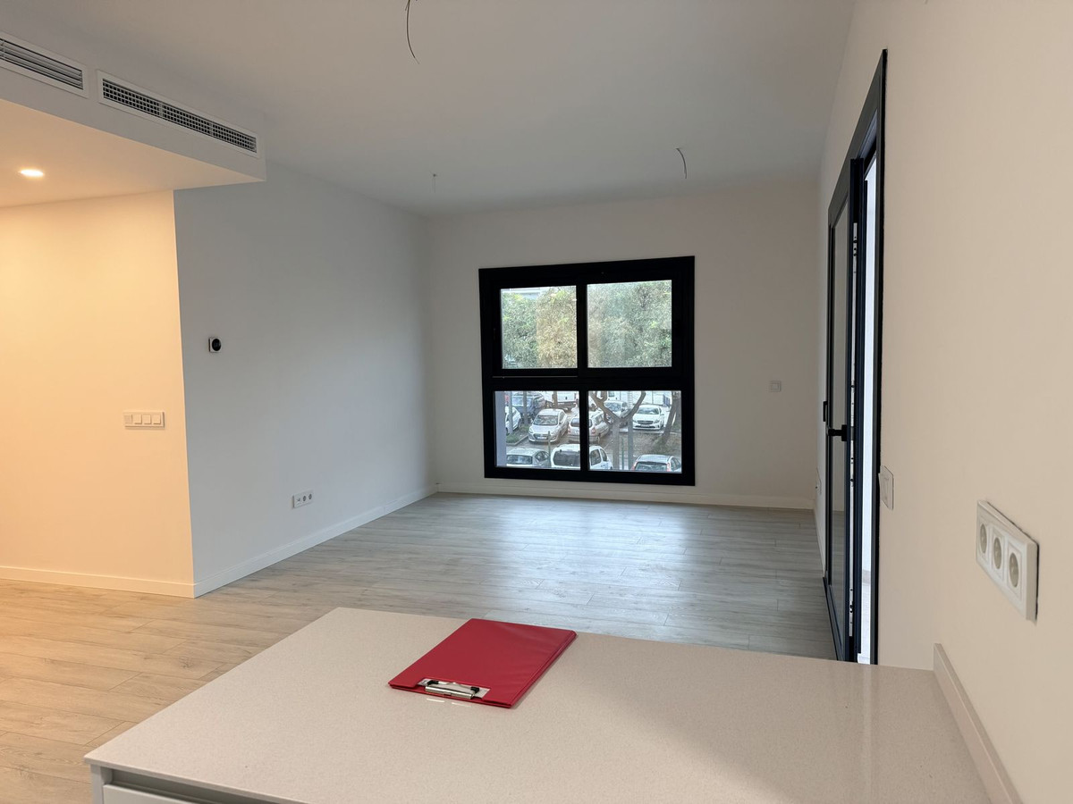 Se vende Apartamento Planta Media de 3 dormitorios en Costa Del Sol, Málaga, España