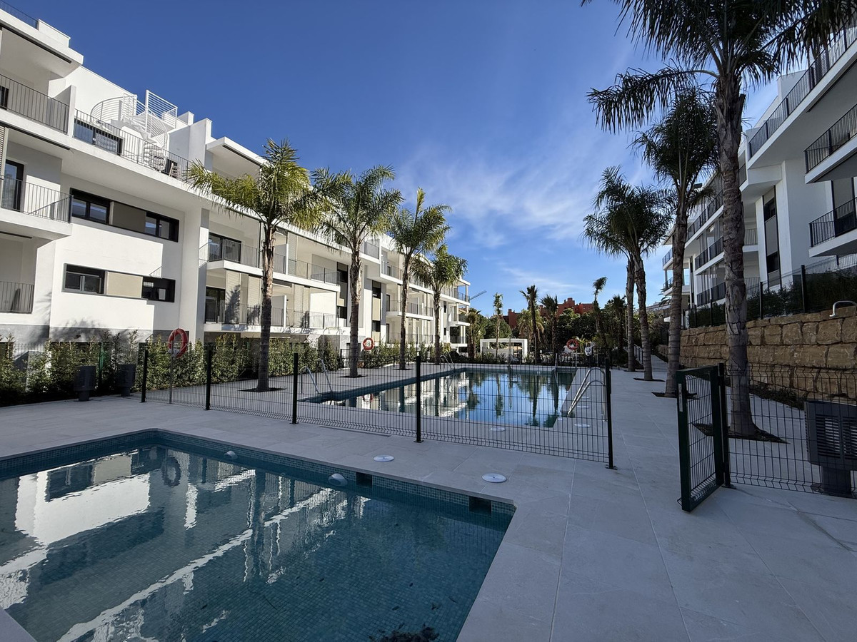 Se vende Apartamento Planta Media de 3 dormitorios en Costa Del Sol, Málaga, España