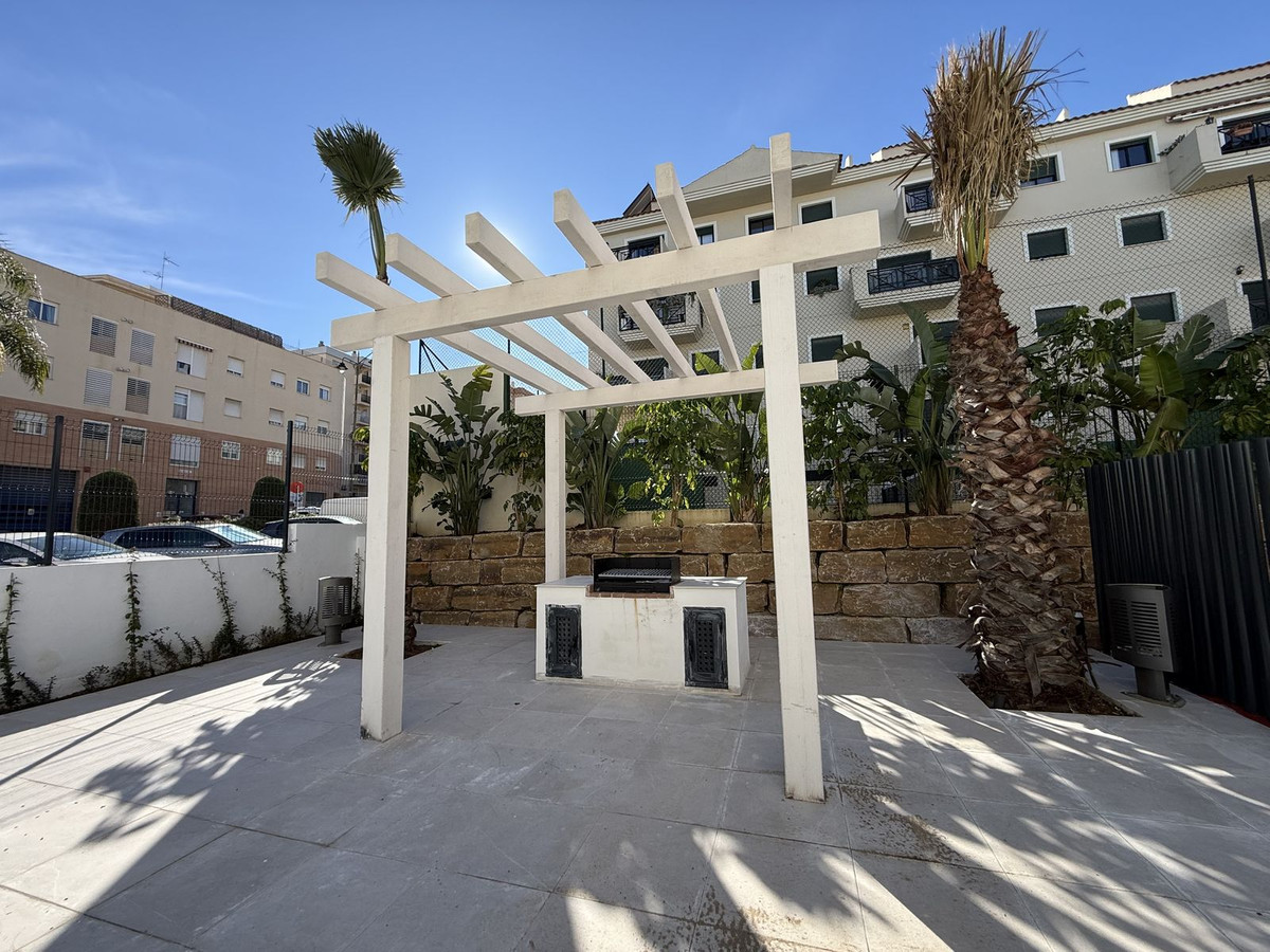 Se vende Apartamento Planta Media de 3 dormitorios en Costa Del Sol, Málaga, España