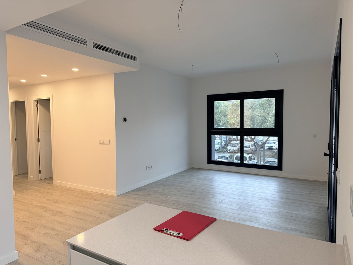 Se vende Apartamento Planta Media de 3 dormitorios en Costa Del Sol, Málaga, España