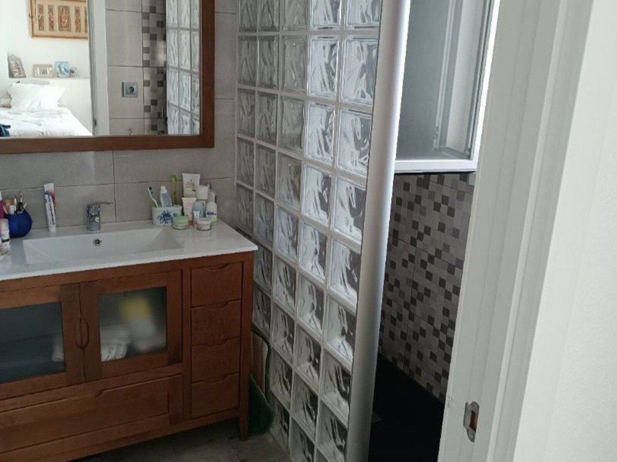 Se vende Adosada de 5 dormitorios en Costa Del Sol, Málaga, España