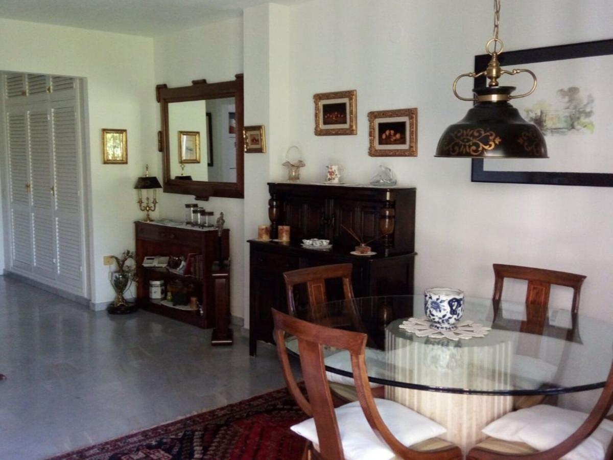Se vende Adosada de 5 dormitorios en Costa Del Sol, Málaga, España