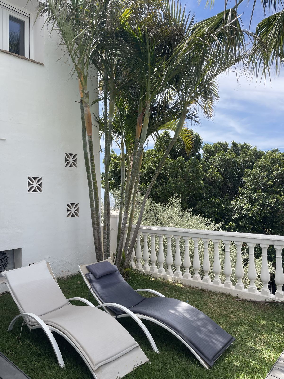 Se vende Villa - Chalet de 6 dormitorios en Costa Del Sol, Málaga, España