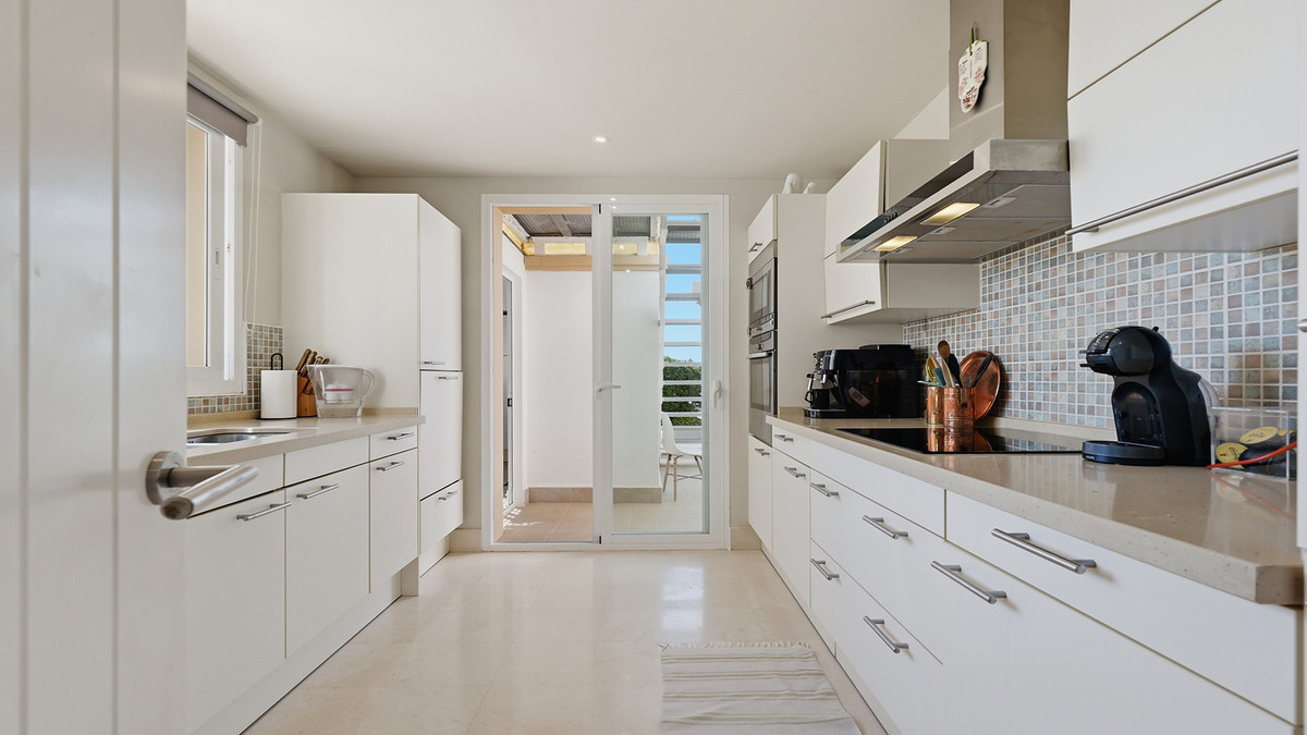 3 Bed Apartment for sale in Doña Julia Costa Del Sol, Málaga, Spain