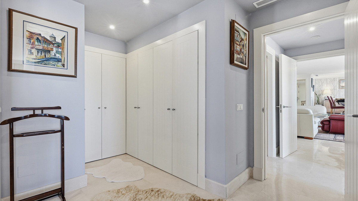 3 Bed Apartment for sale in Doña Julia Costa Del Sol, Málaga, Spain