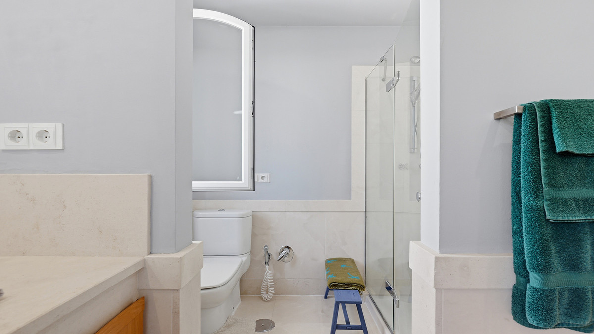 3 Bed Apartment for sale in Doña Julia Costa Del Sol, Málaga, Spain