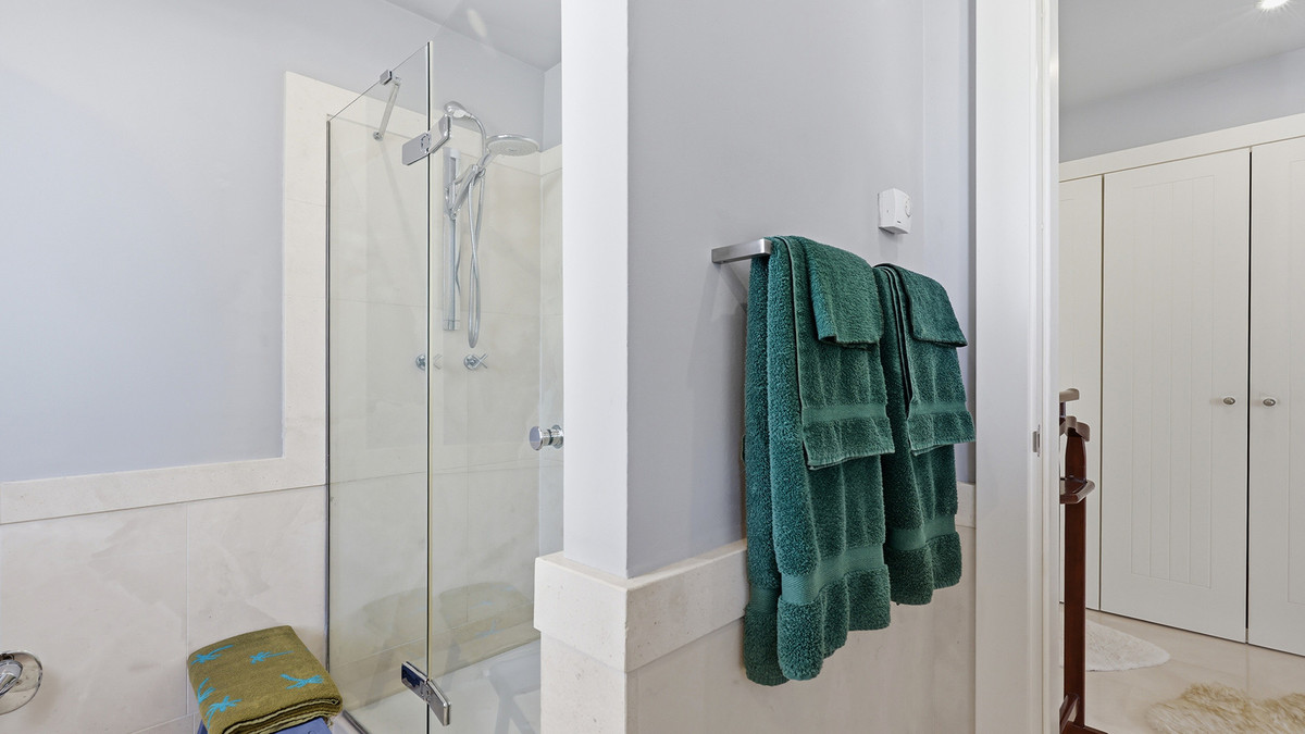 3 Bed Apartment for sale in Doña Julia Costa Del Sol, Málaga, Spain